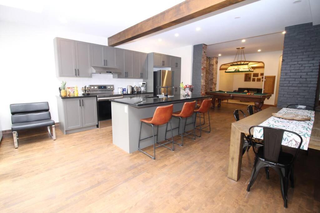 Charm & Luxury Vacation Headquarters To Downtown! Apartment Montreal Exterior photo